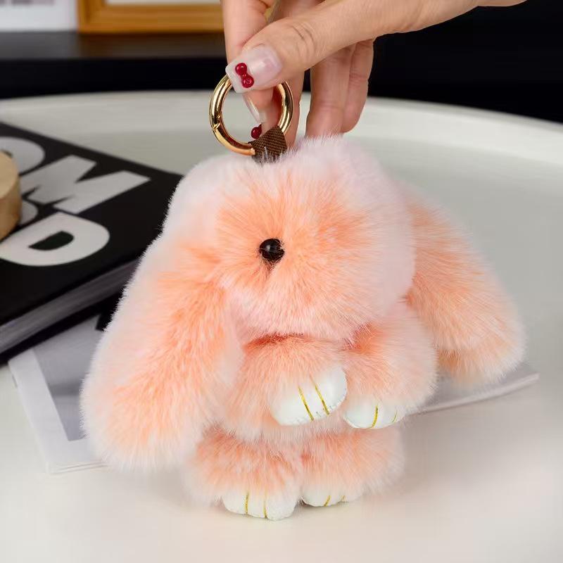 Imitation Otter Rabbit Fur Keychain: Cute Play Dead Rabbit Pendant for Bags & Phones
