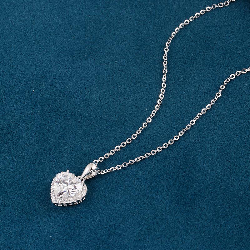 925 Sterling Silver Heart Necklace: Women's Korean Luxury Full Diamond Choker, Heart-Shaped Clavicle Chain