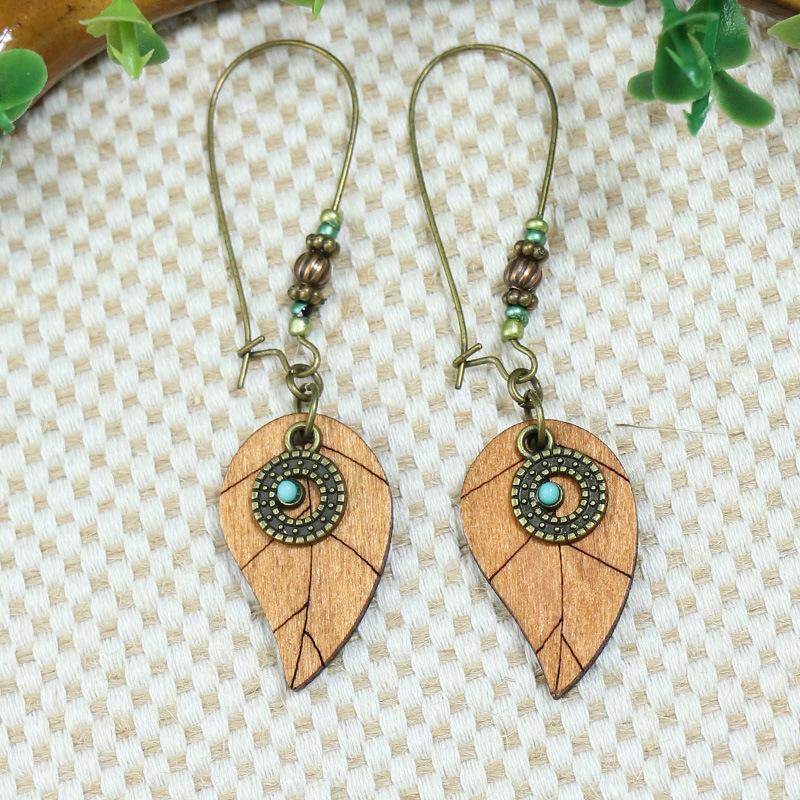 Bohemian Geometric Drop Women Earrings Ethnic Gypsy Wooden Beads Leaf Round Fringe Tassel Dangle Vintage Earrings Boho Jewelry