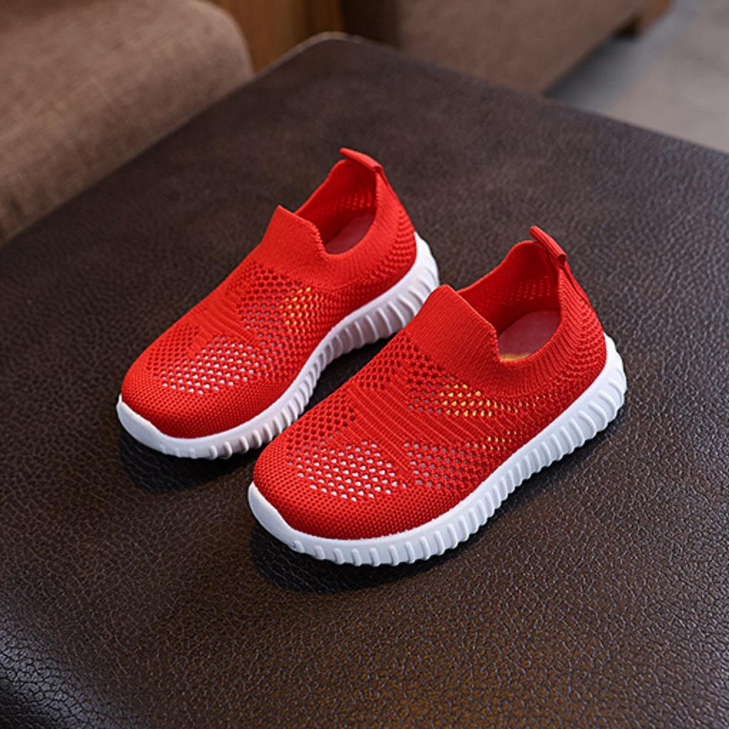 Scarpe da Bambino in Maglia Traspirante Suola Flessibile Leggera Slip-On Calzature Morbide Comode per Bambini Piccoli e Neonati