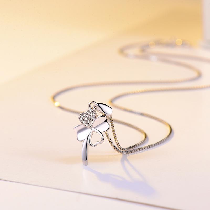Jewelry Long Four-leaf Clover Classic Diamond Pendant Korean Version Fashion Simple Necklace Ins