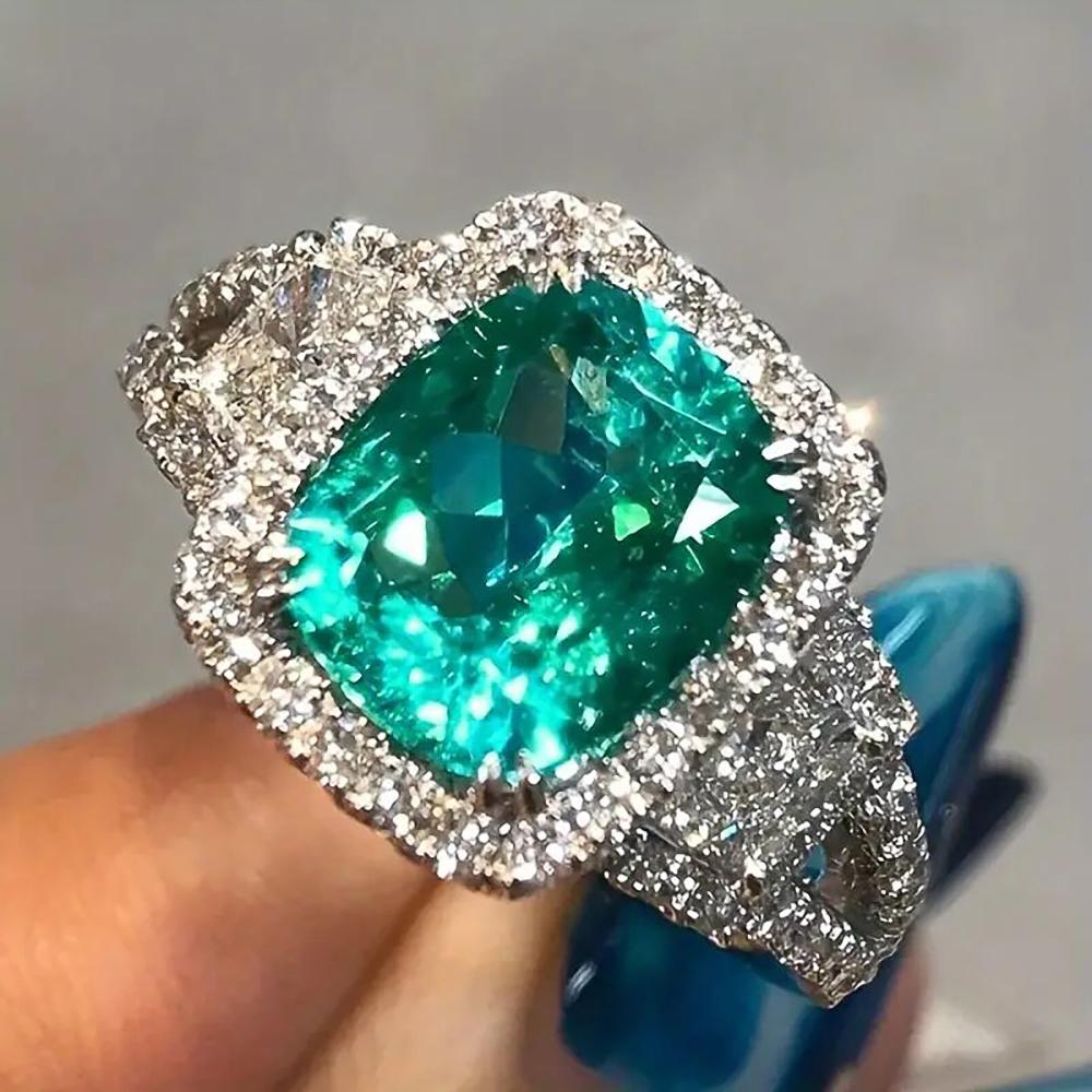 Huitan Gentle CopperColor Women Ring Inlaid Sparkling Green Cubic Zirconia Trendy Wedding Engagement Luxury Accessories Jewelry