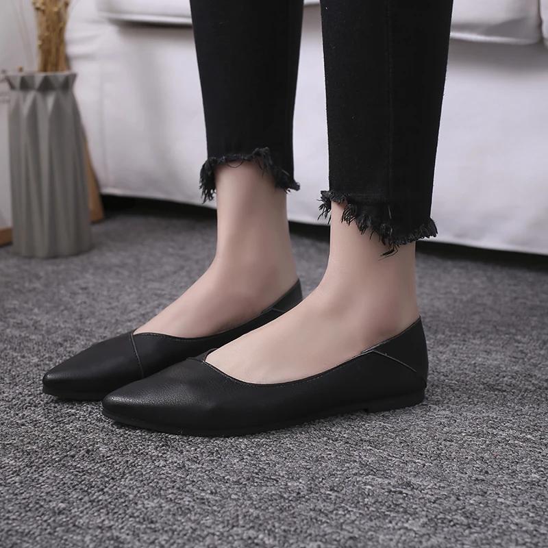 New Women Shoes Spring Autumn Ladies Flat Shoes Fashion Girl's PU Leather V Cut Woman Casual Shoes