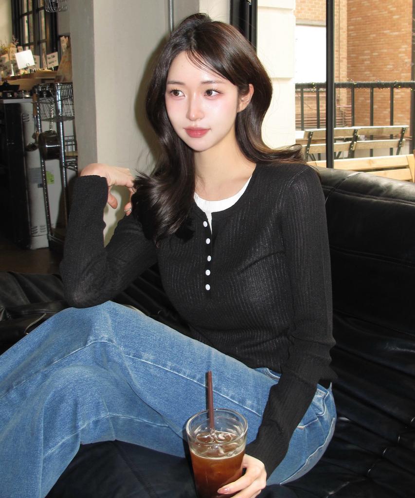 MIND BRIDGE WOMEN [W] Henley Neck Layered Knit - 2 Colors