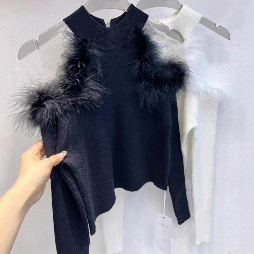 Semi-turtleneck splicing hollow off-the-shoulder white knitted sweater women s autumn clothing high-end long-sleeved sexy T-shirt sweater one size fits all чёрный 2200₽