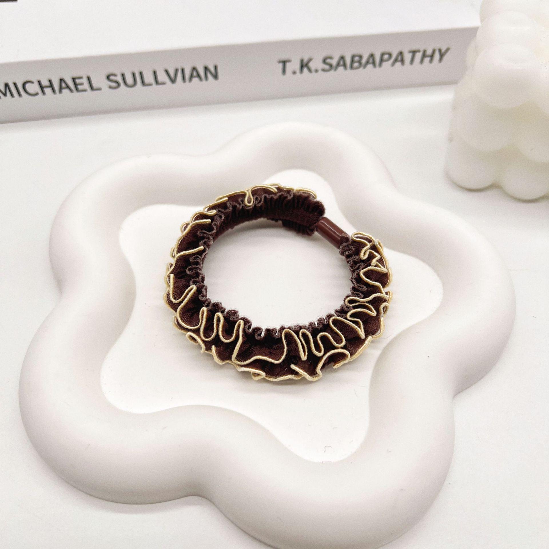 

Толстая кружевная резинка для волос: Стильные аксессуары для волос в лесном стиле для женщин