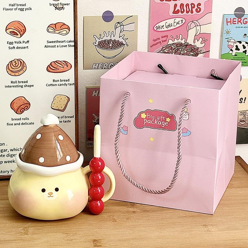 Cute Pig Cup Souvenir Mug Girl Water Cup Office Ceramic Cup with Lid Home Birthday Gift