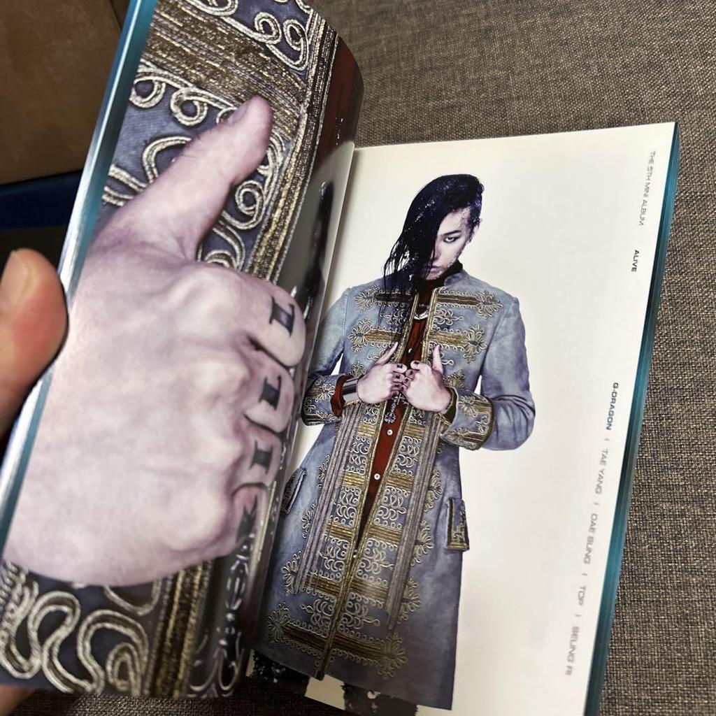 [USED] Korean Edition BIGBANG G-DRAGON ALIVE Jiyeon