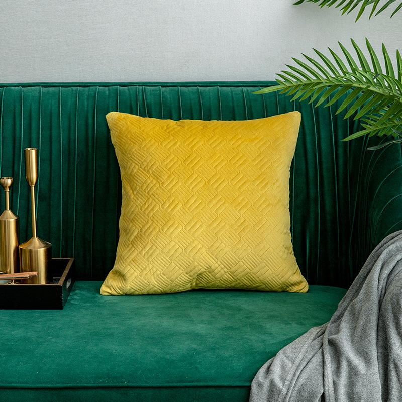 Solid Green Red Sofa Cushion Velvet Pillow Tender Comfortable Living Room Car Decoration 45x45cm Home Simple Daily All-Purpose