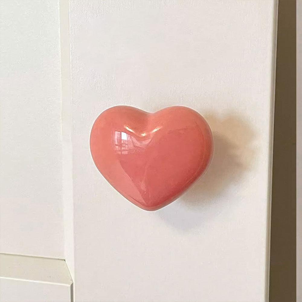 4pcs Heart Shape Toilet Presser Love Toilet Press Button Bathroom Water Tank Buttons Push Switch Bathing Room Decor Nail Protect