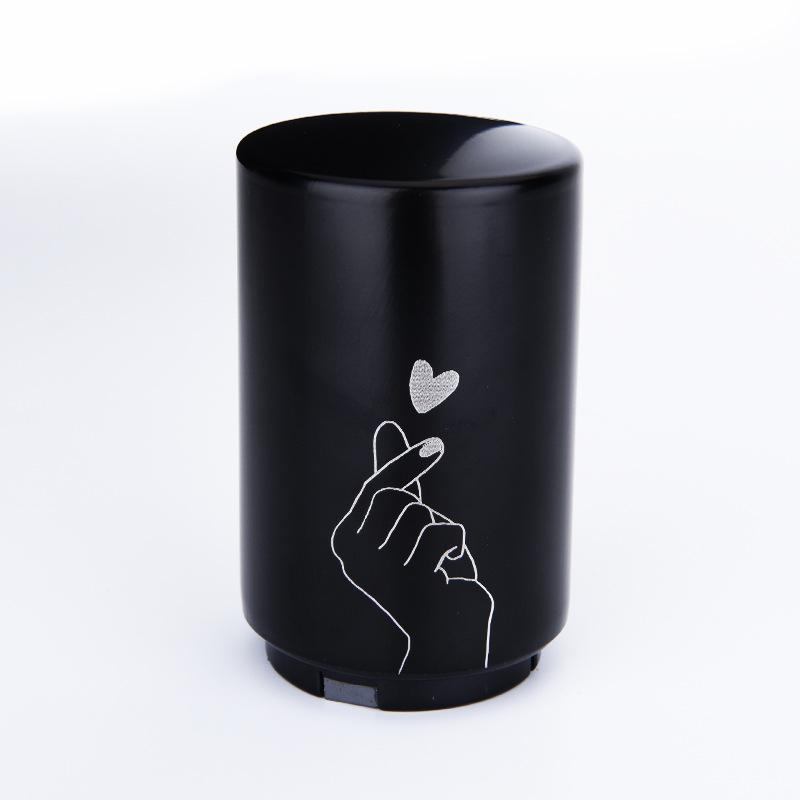 Multifunktionaler Bierflaschenöffner aus Edelstahl mit Druckmechanismus