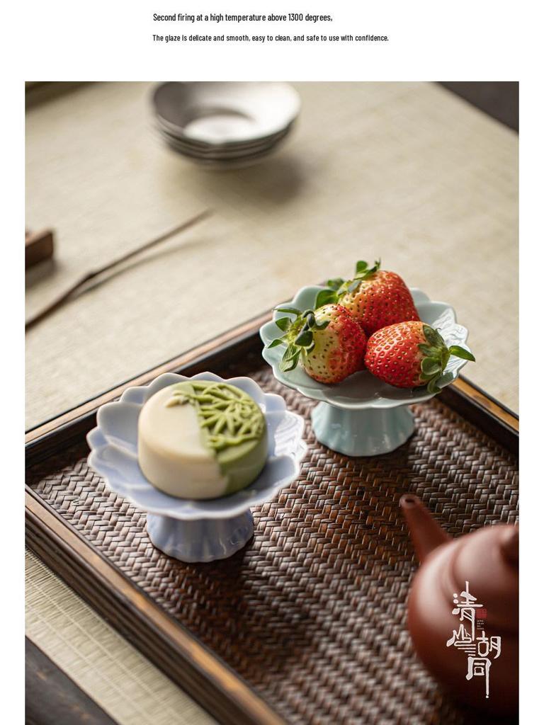 Chinese Style Ceramic Dessert Plate - Exquisite Small Tray for Mooncakes and Snacks, 2025 New Design