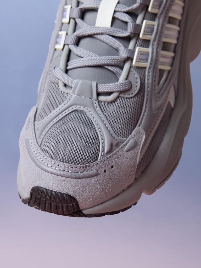 Adidas OZMILLEN Classic Versatile Sports Shoes - Men's and Women's - Adidas Clover KJ6990