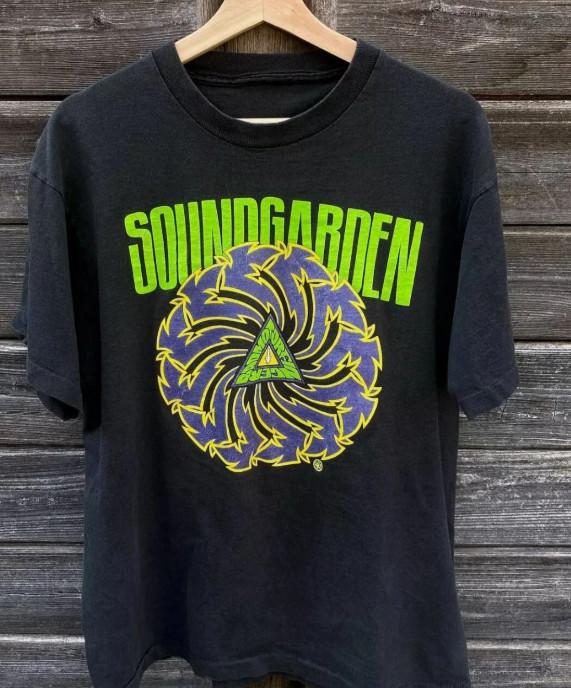 New 1991 Soundgarden ‘Badmotorfinger’ Black Unisex T-shirt XL