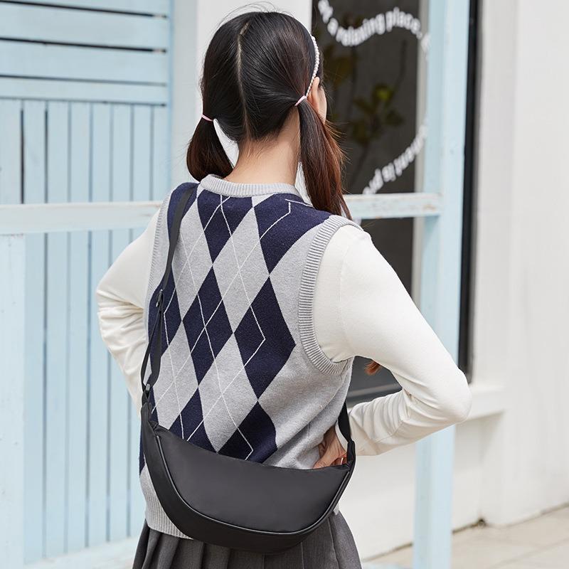 Simple and wide-brimmed new women's fanny pack versatile fashion single shoulder messenger casual women's bag