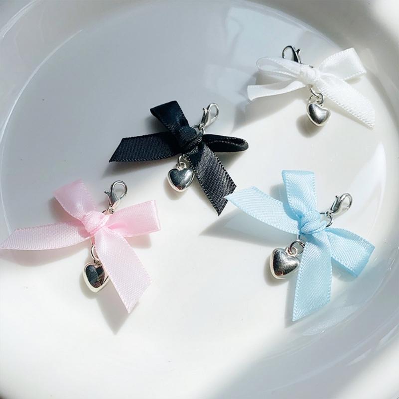 Pack of 4 Stylish Shoe Buckles Colorful Shoe Decorations Ribbon Shoes Pendant Footwear Pendant Heart Pendant for Shoe