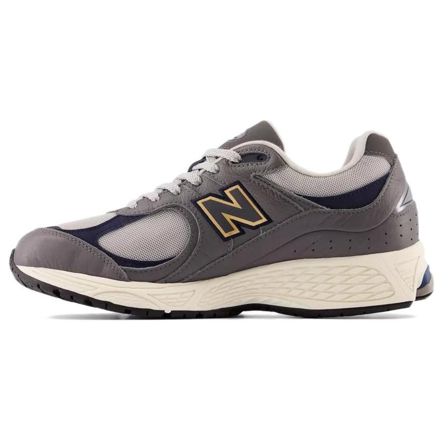New Balance 2002R  Castlerock Gold Metallic  Men s M2002RHP EU 36