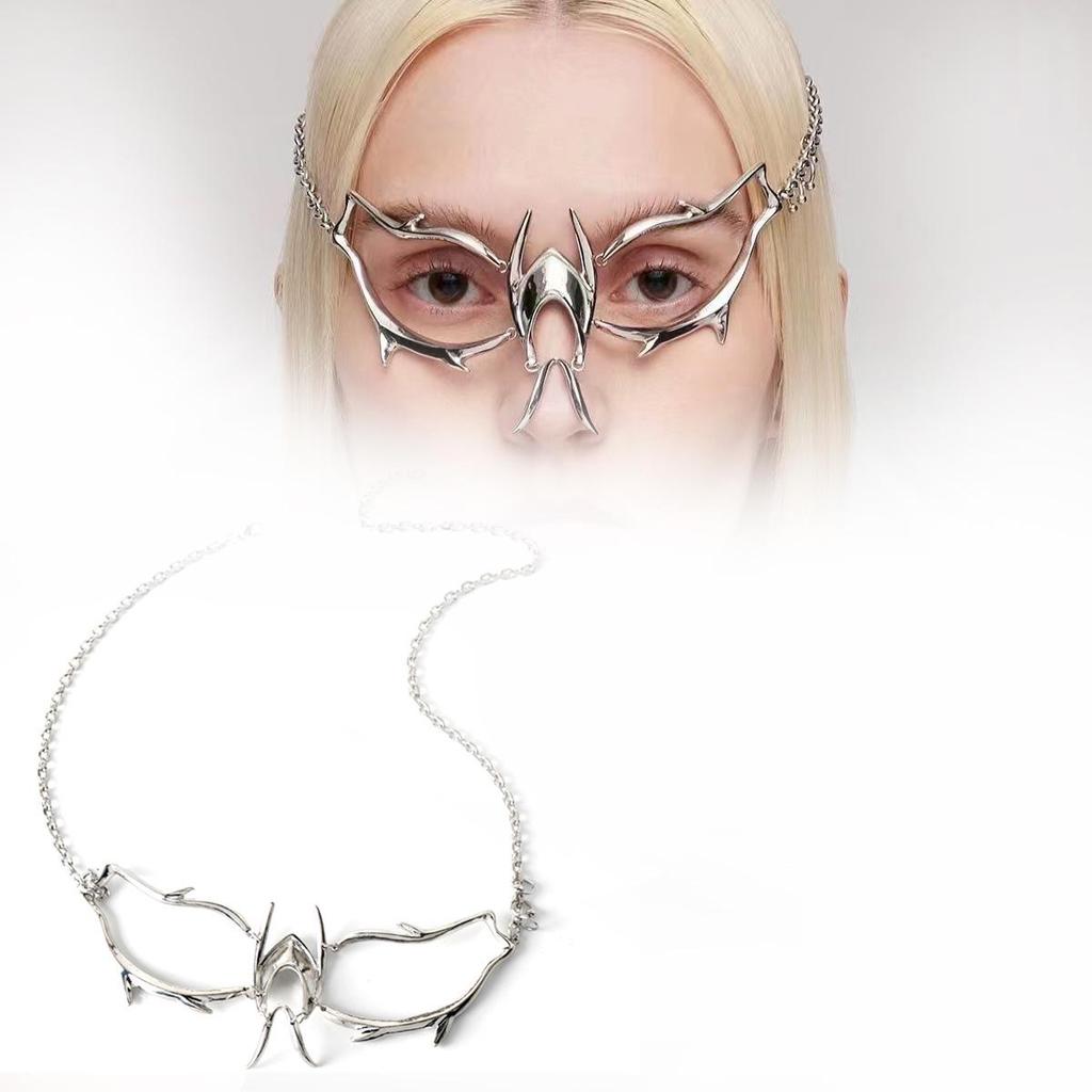 Punk Style Mechanical Blood Blade Alien Fluid Mask Creative Alloy Halloween Masquerade Costume Accessory
