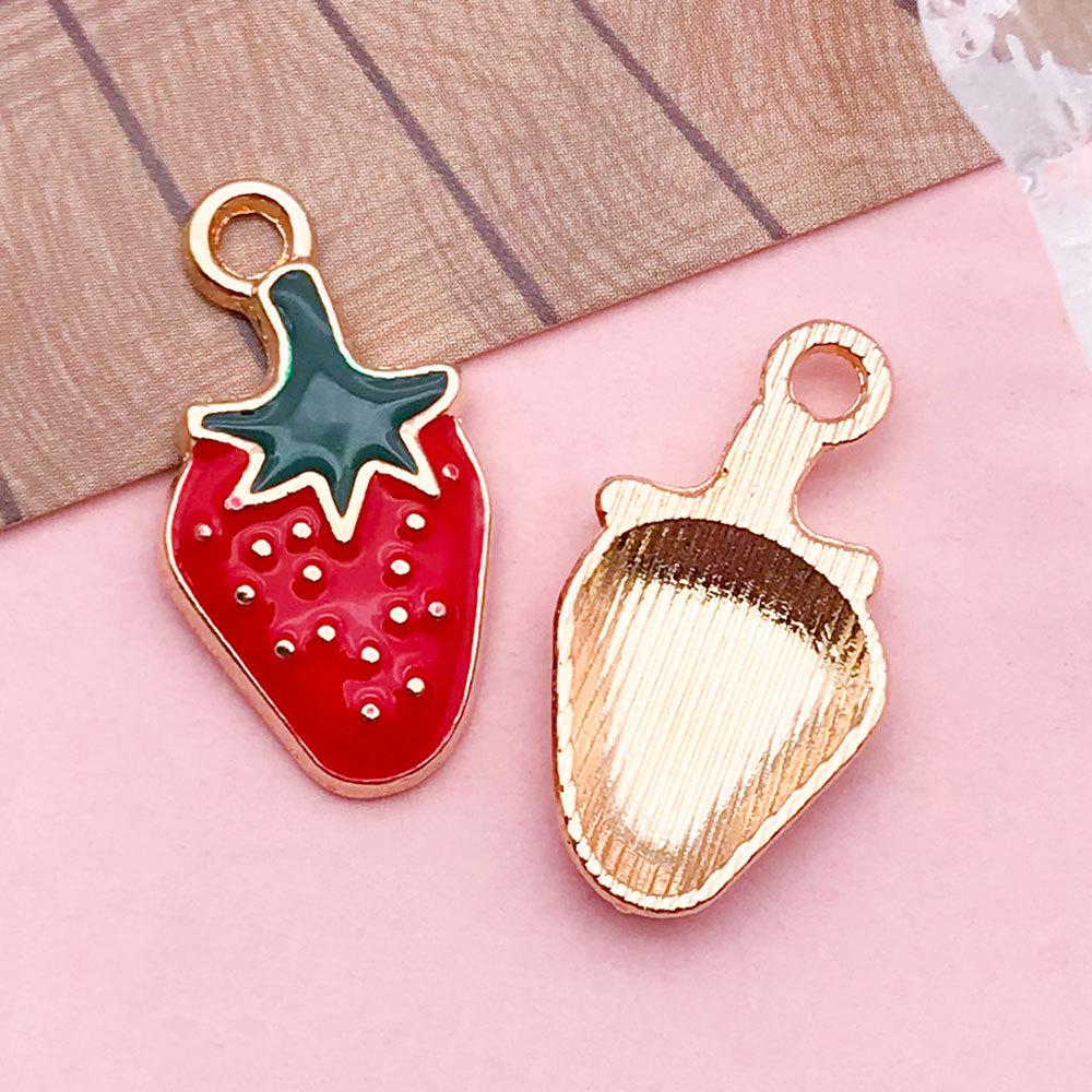 Strawberry Fruit DIY Korean Jewelry: Cute 3D Mini Pendant for Bracelets