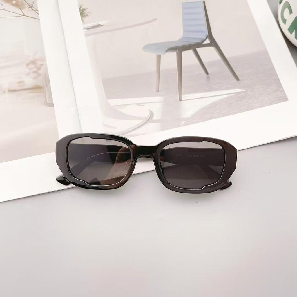 Square Sunglasses Women Men UV400 Protection Fashion Trendy Sun Glasses for Fishing Hiking Outdoor Activities