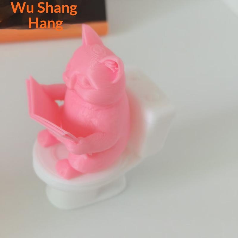 Funny 3D Printed Cartoon Plastic Pig Figurine Sitting On Toilet Wall Mounted Desk Shelf Decor