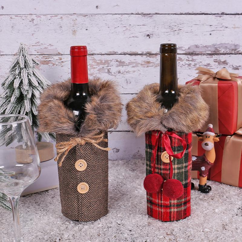 New Christmas Plaid Red Wine Bottle Cover & Tableware Set