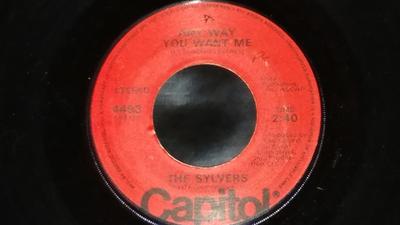 7inch Record SYLVERS - Any Way You Want Me / Lovin' Me Bac 4493 Capitol Records 1977 US Soul/Funk Used