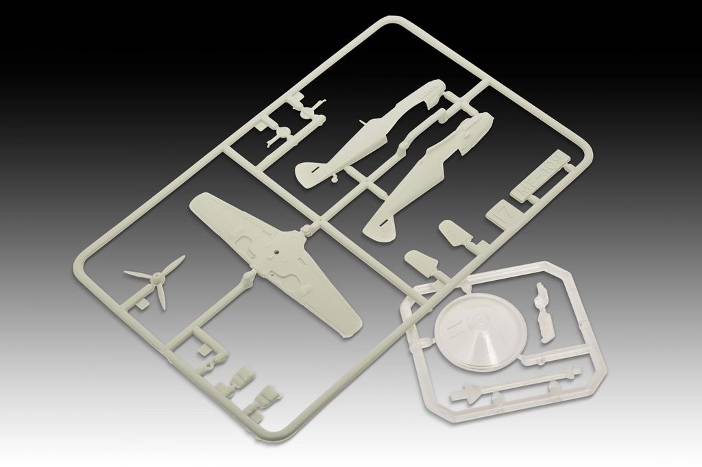 Revell Messerschmitt Bf109E Junkers Ju87B Stuka Plastic Model Kit 03770 1/144 & (Airplane)