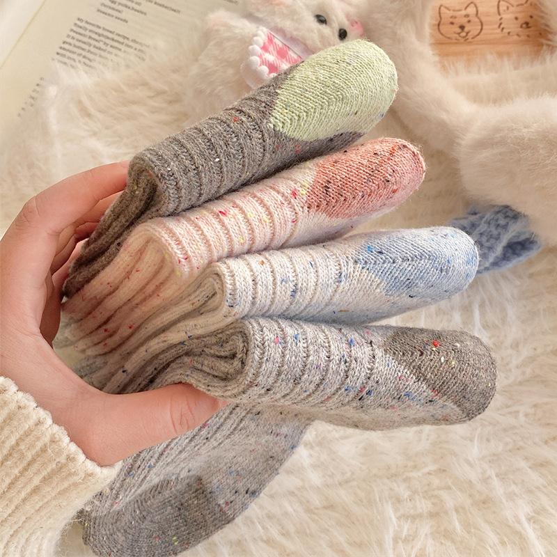 Girls Who Keep Their Feet Warm In Autumn and Winter Can Come Up with Some Warm Woolen Socks. Multicolored Mid-calf Socks Are Versatile for Ladies