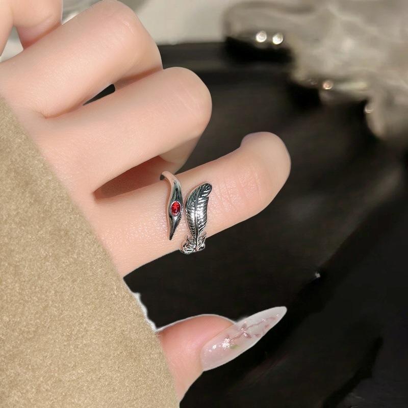 Niche Design Four-Leaf Clover Open Ring, Women'S High Sense Of Retro Temperament Dripping Oil, National Tide Personality Ring