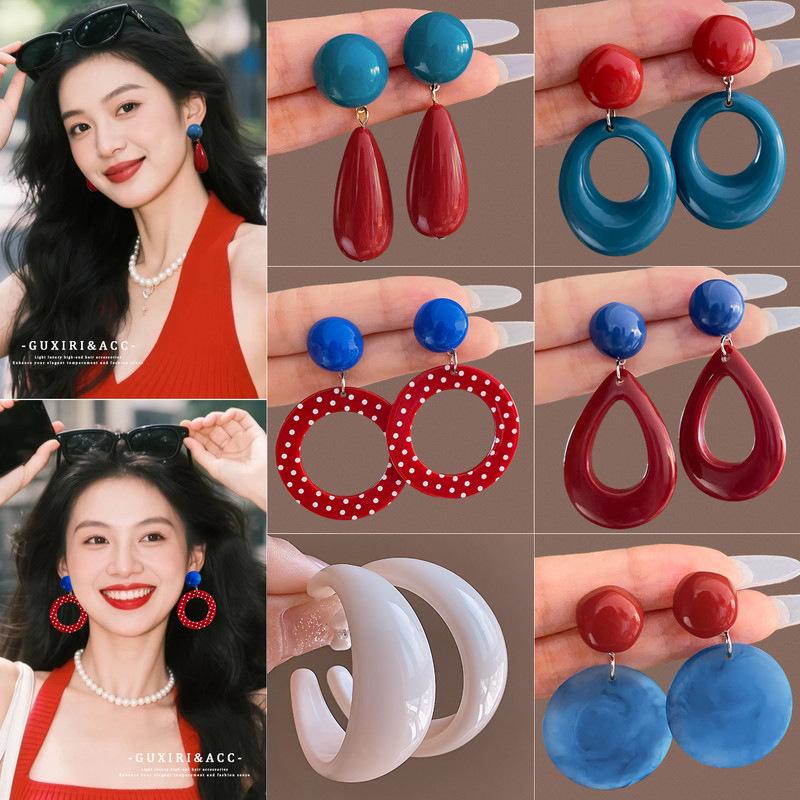 2025 New Retro Hong Kong Style Colorful Earrings: Luxury, High-End Studs, Exaggerated Fashion for Women
