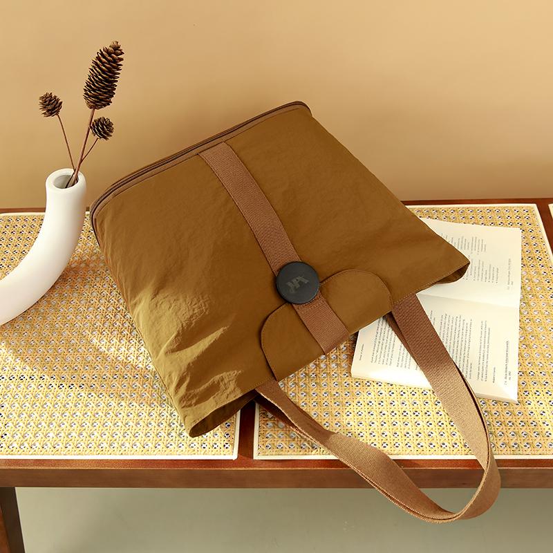 Multifunctional Nylon Bag Women's Lightweight Large Capacity Shoulder Tote Bag Multifunctional Backpack