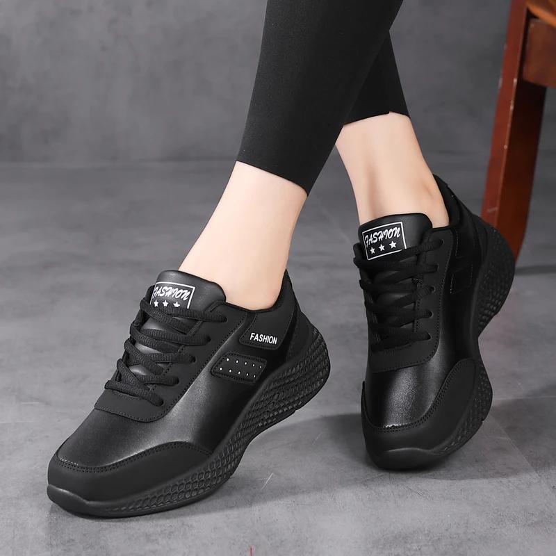 Fashion 2025 Women's Leather Sneakers Casual Sneakers Lace Up Flats Lightweight Comfortable Black Anti-slip Running Shoes Outdoor Sports