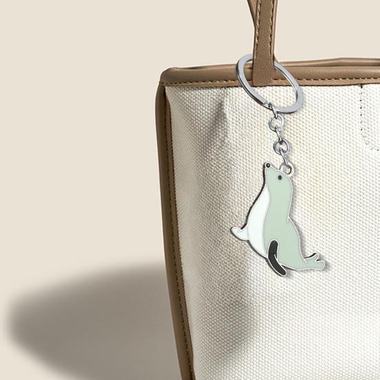 Keychain with Seal Pendant Lightweight Portable Keyring Creative Design Multiple Colors