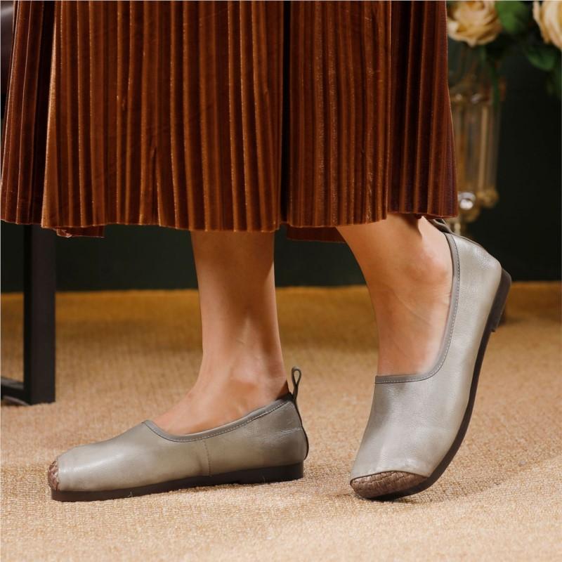 Johnature Women's Shoes Retro Loafers Genuine Leather Solid Color Square Toe Soft Soled Slip-on Shoes