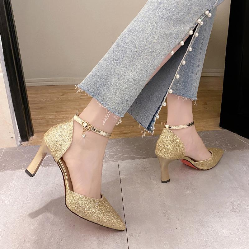 2024 Neue Damen Pumps Modedesigner Sexy Knöchelriemchen Sandalen Damen Spitzschuh Dünner Absatz Party Hochzeitsschuhe Einfarbig Hohe Absätze