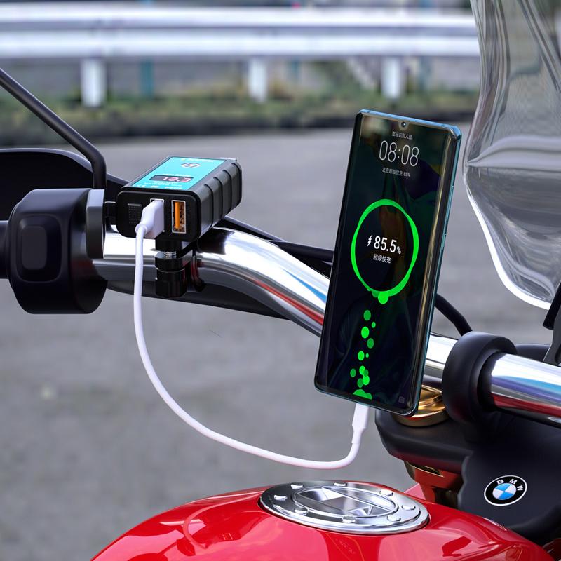 3.4A Motorcycle Fast Charging Dual USB Port Charger SAE To USB Type-C Voltmeter ON/Off Switch Waterproof Quick Disconnect Plug