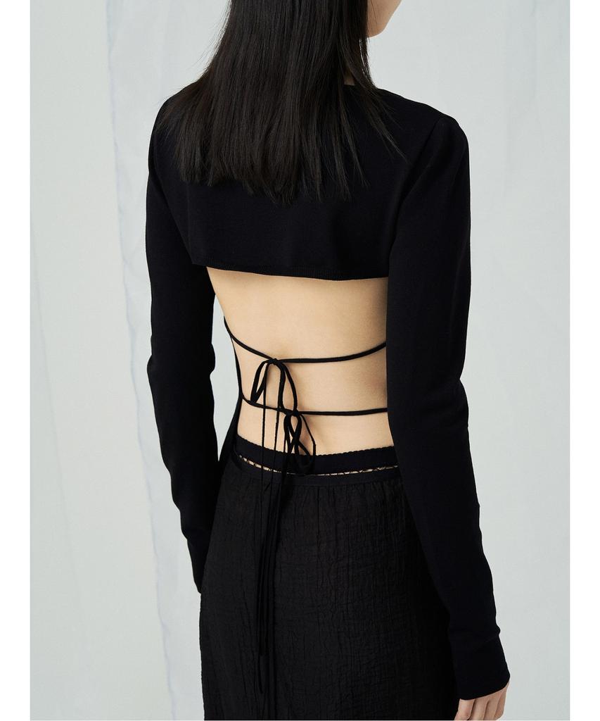Anggae Back Ribbon 2Way Pullover Black