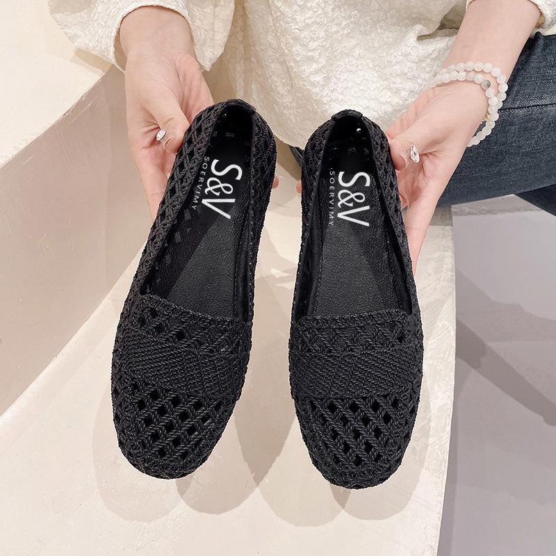 Women's Summer 2023 Versatile Waterproof Non-Slip Breathable Closed-Toe Casual Sandals
