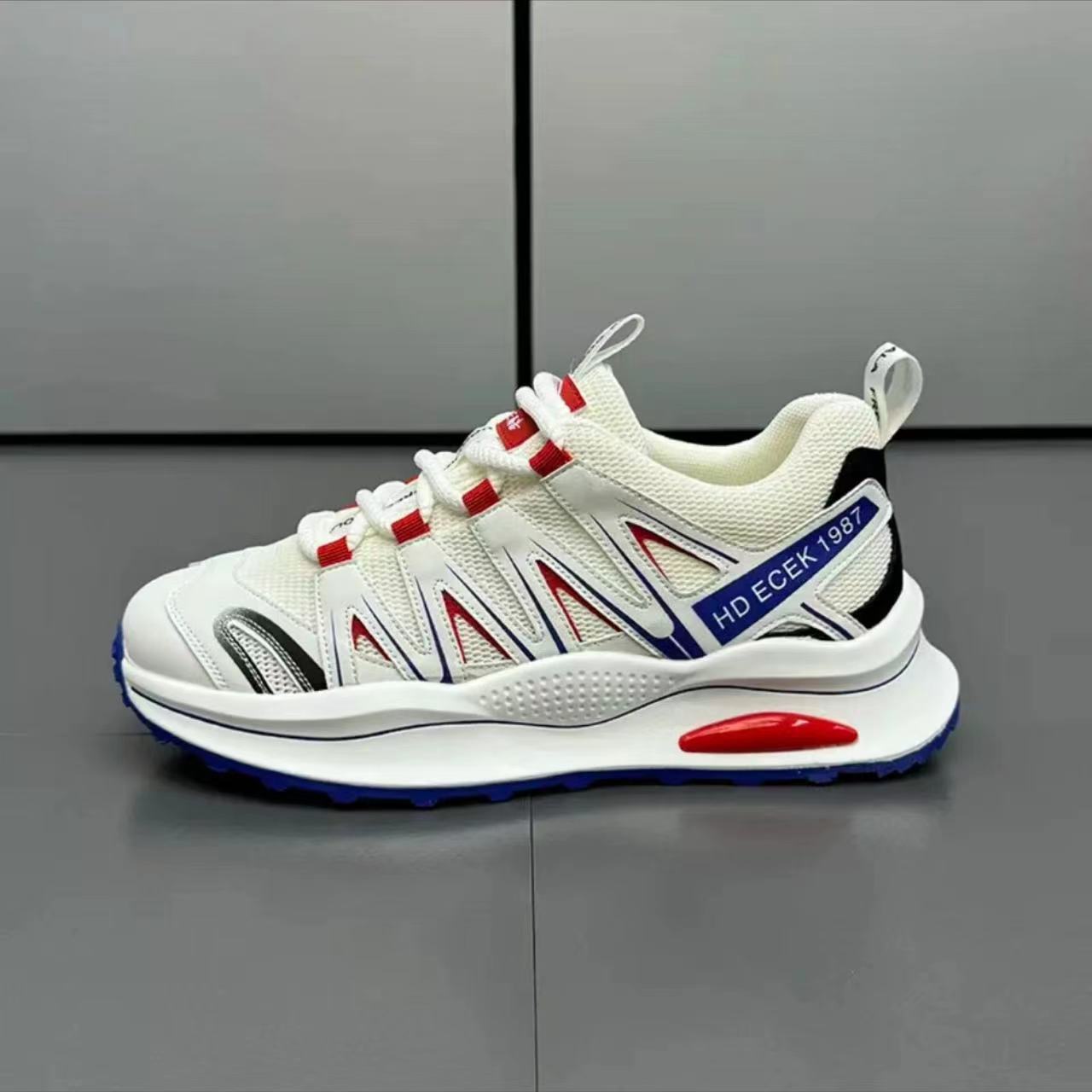 

Sneakers men s thick-soled soft-soled comfortable and lightweight trendy shoes round head low-top lace-up mesh breathable men s shoes 39 красный