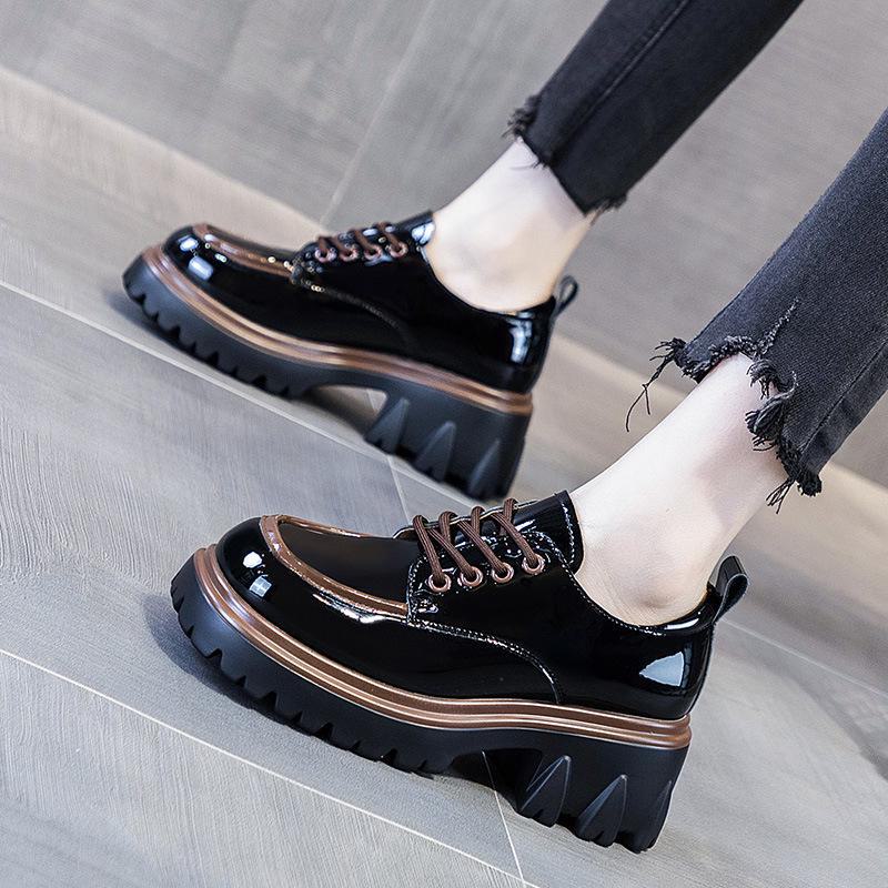 Women's British Style Leather Loafers - 2026 Spring/Autumn Chunky Heels & Soles, Fashionable Color-Matching Design