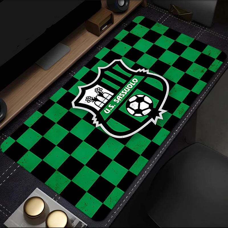 Sassuolo Football Crest Design Mouse Pad, Rubber Base, Mouse Pad for Gamers and Office Use, Gaming Desk , Easy To Clean Mat Christmas fan gifts