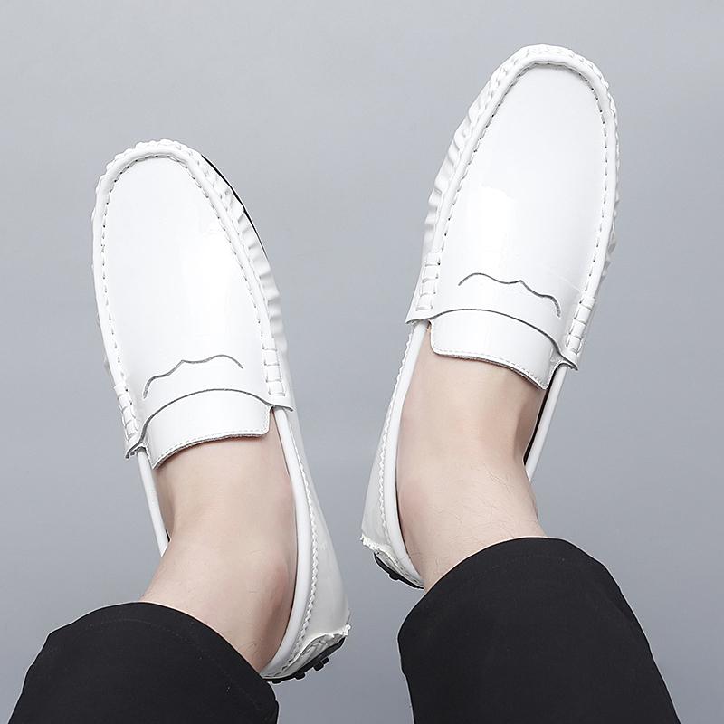 Nieuwe Mannen Loafers Yuppie Mannen Jurk Schoenen Slip Op Casual Lederen Schoenen Mannelijke Britse Stijl Zakelijke Lederen Mannen Loafers Grote maat 47