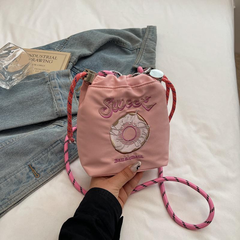 Fashion Embroidery Drawstring Bucket Bag Cute Sweet Girl Mobile Phone Small Satchel Shoulder Bag