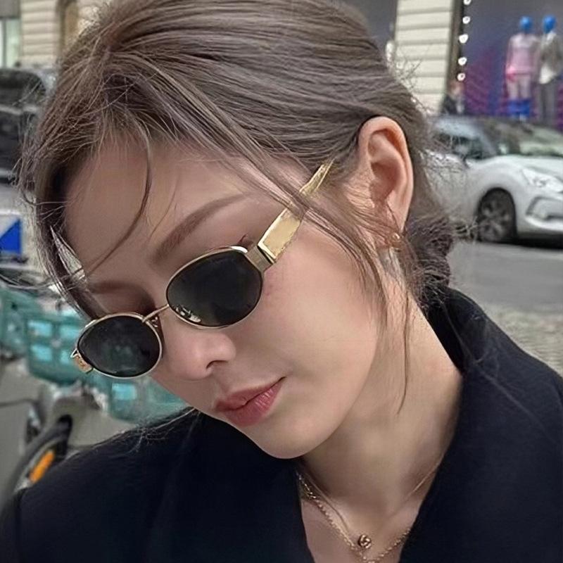 Retro Eyeglasses for Women Small Oval Frame Sunglasses Fashion Shades Eyewear Protection Outdoor Sports Shades UV400 Glasses
