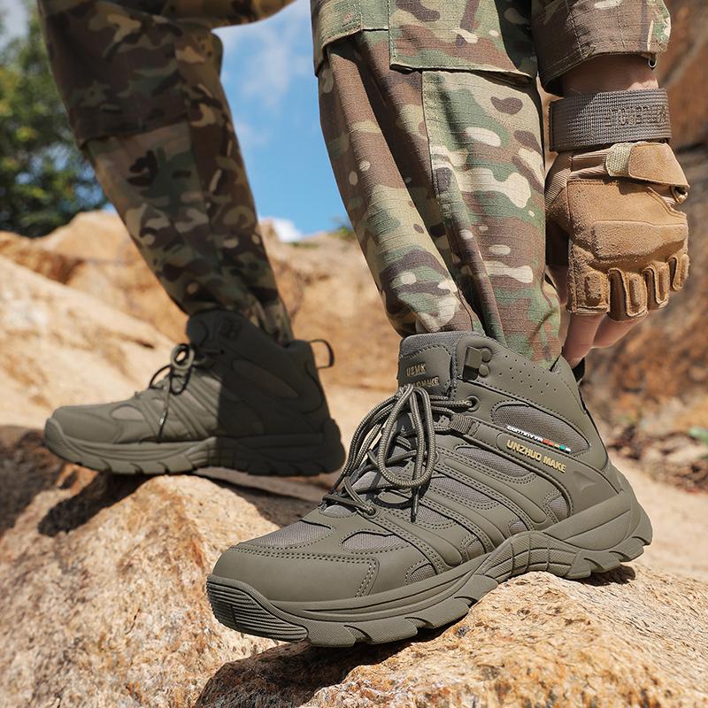 Large Size Men's Outdoor Hiking Boots Military Boots 39-46