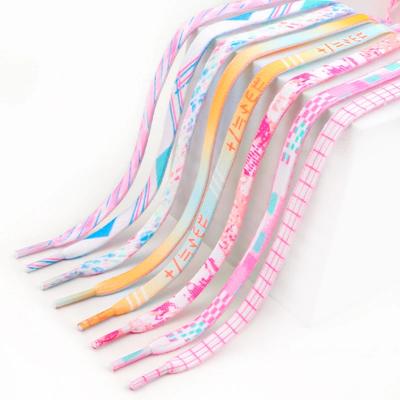 Ploché tkaničky pro tenisky Rainbow Tie-dye Personalizované tkaničky do bot Tenisové tkaničky Vhodné sportovní plátěná obuv Šňůrky