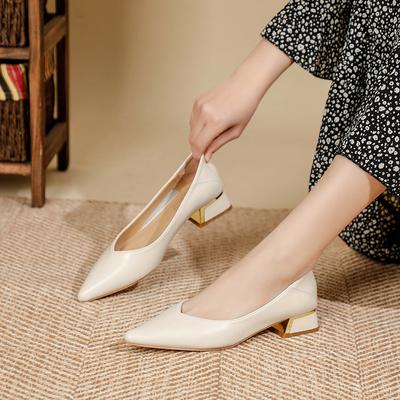 Leather Single Shoes Women's Thick Heel  Spring New Mid-heel Fashion Pointed-toed Women's Shoes Shallow Mouth Peas Shoes