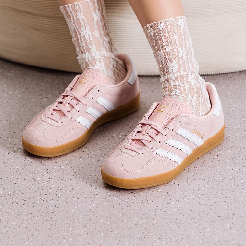 Adidas Women s Sport Lifestyle Sneakers IH5484 39
