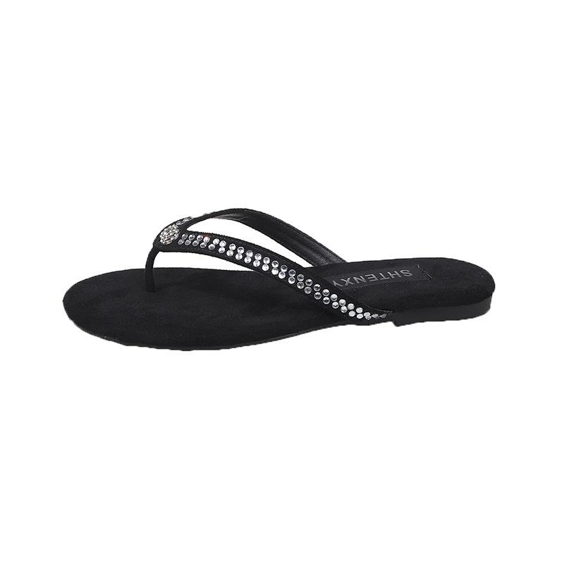 Slippers women's 2025 summer new Xiaoxiangfeng soft-soled fairy wearing rhinestone sandals beautiful Roman beach shoes